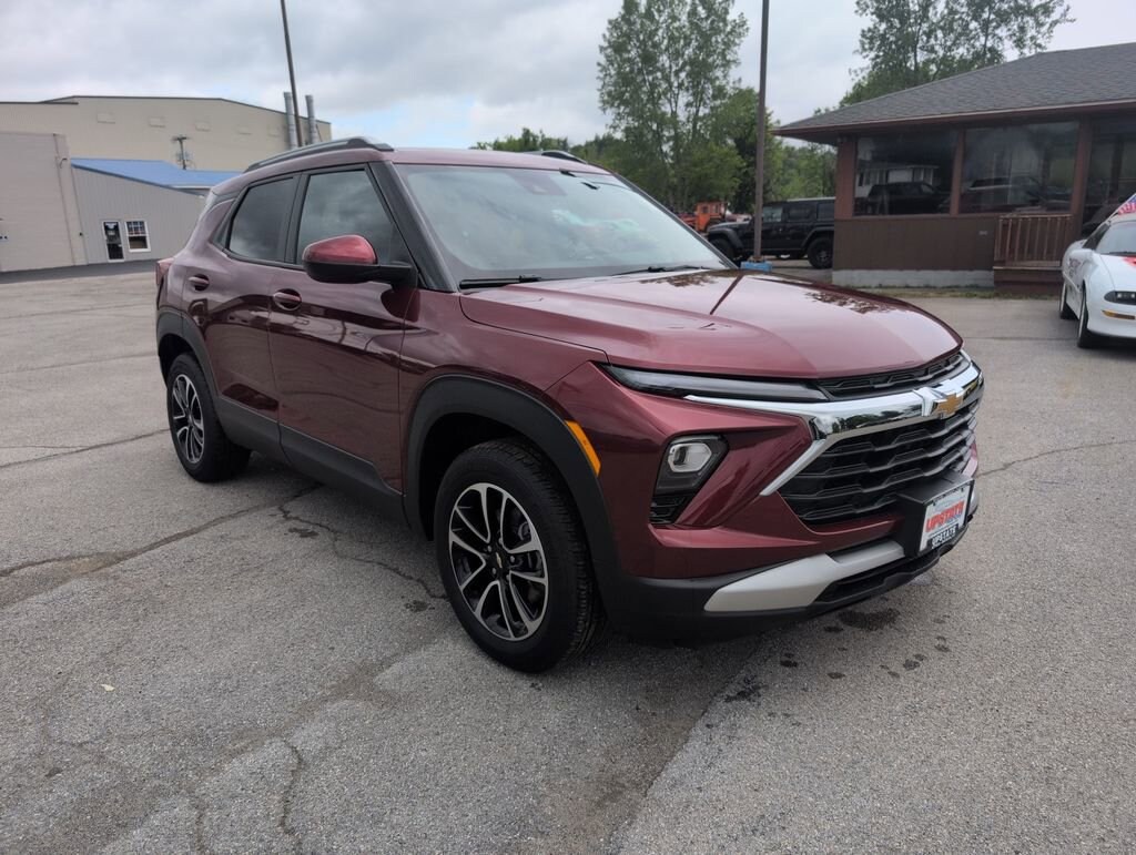 Used 2024 Chevrolet Trailblazer LT SUV