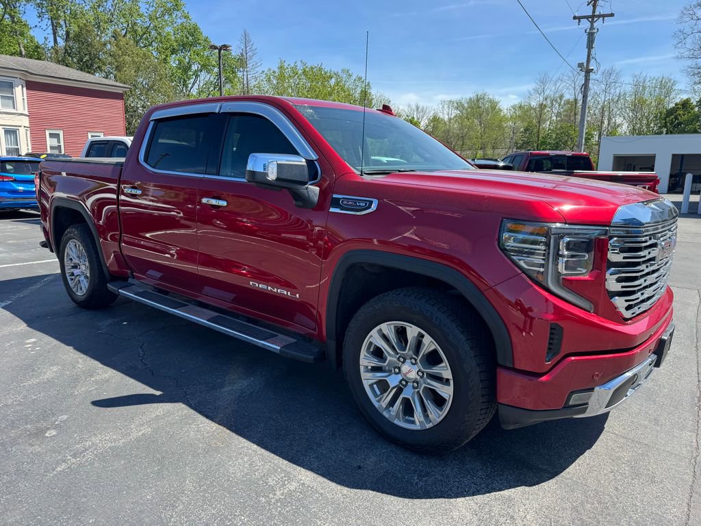 2023 GMC Sierra 4WD Crew Cab Short Box Denali's photo