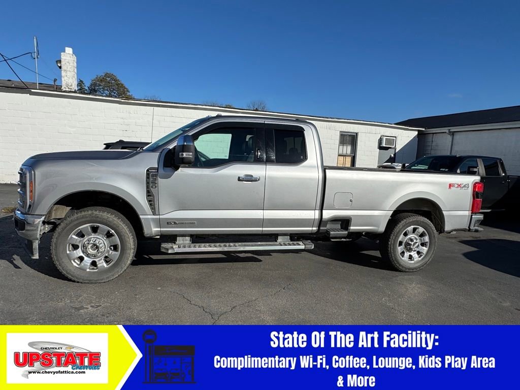 2024 Ford F-350 XL photo 3