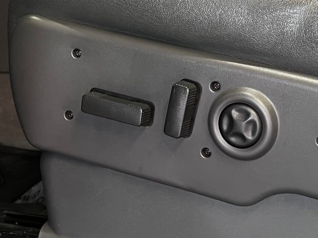 2004 Chevrolet Avalanche Base - Photo 64