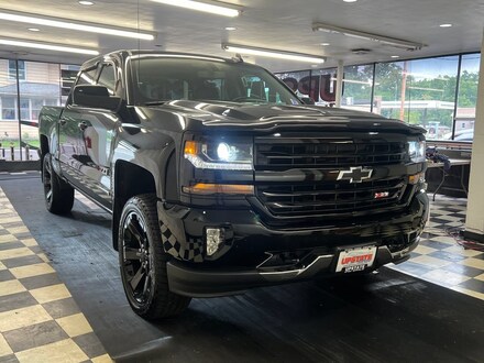 2017 Chevrolet Silverado 1500 LT Truck Crew Cab
