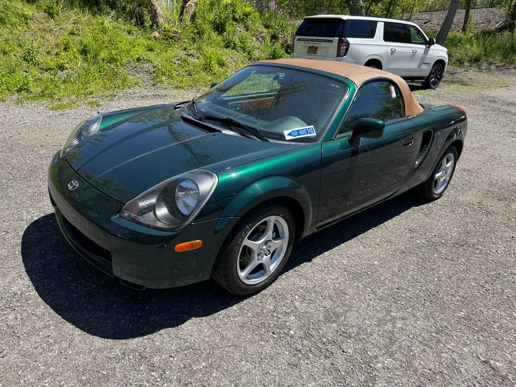 Used 2002 Toyota MR2 Spyder Base with VIN JTDFR320920047111 for sale in Attica, NY