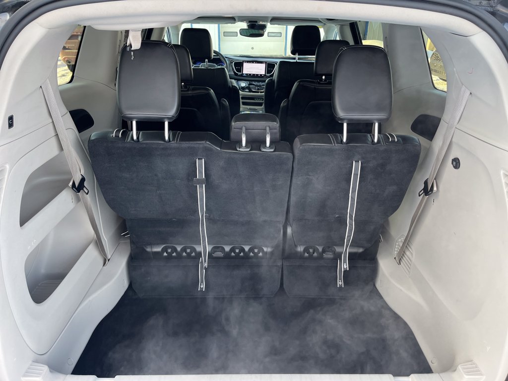 2023 Chrysler Pacifica Touring L - Photo 35