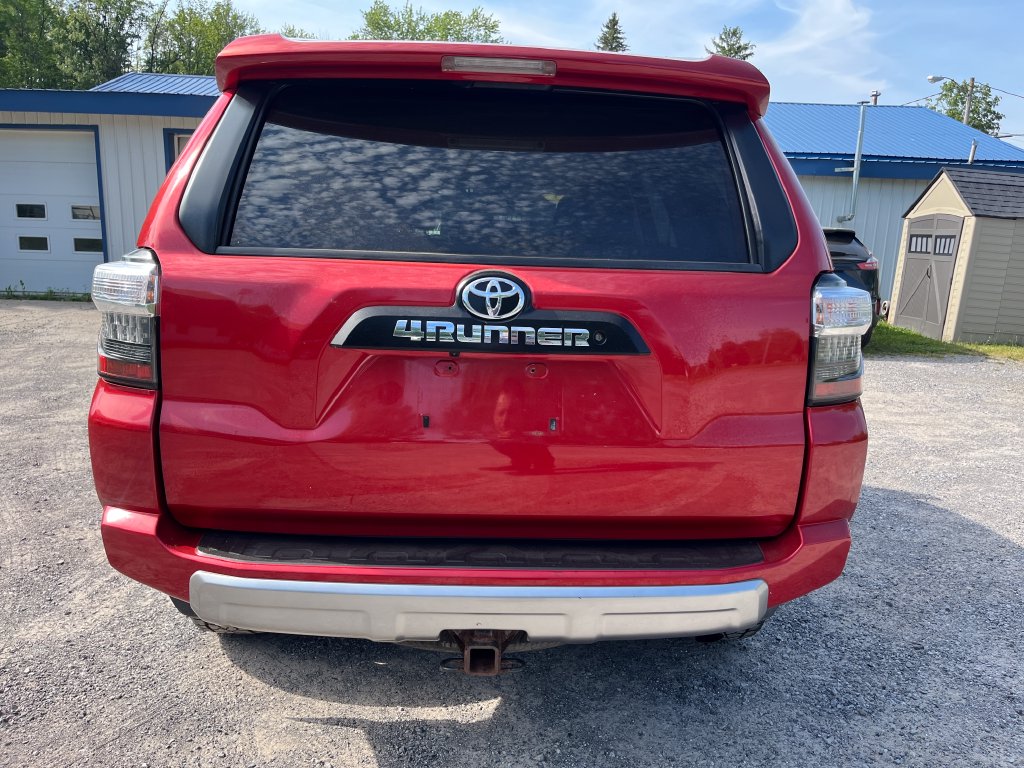 2015 Toyota 4Runner Limited - Photo 11