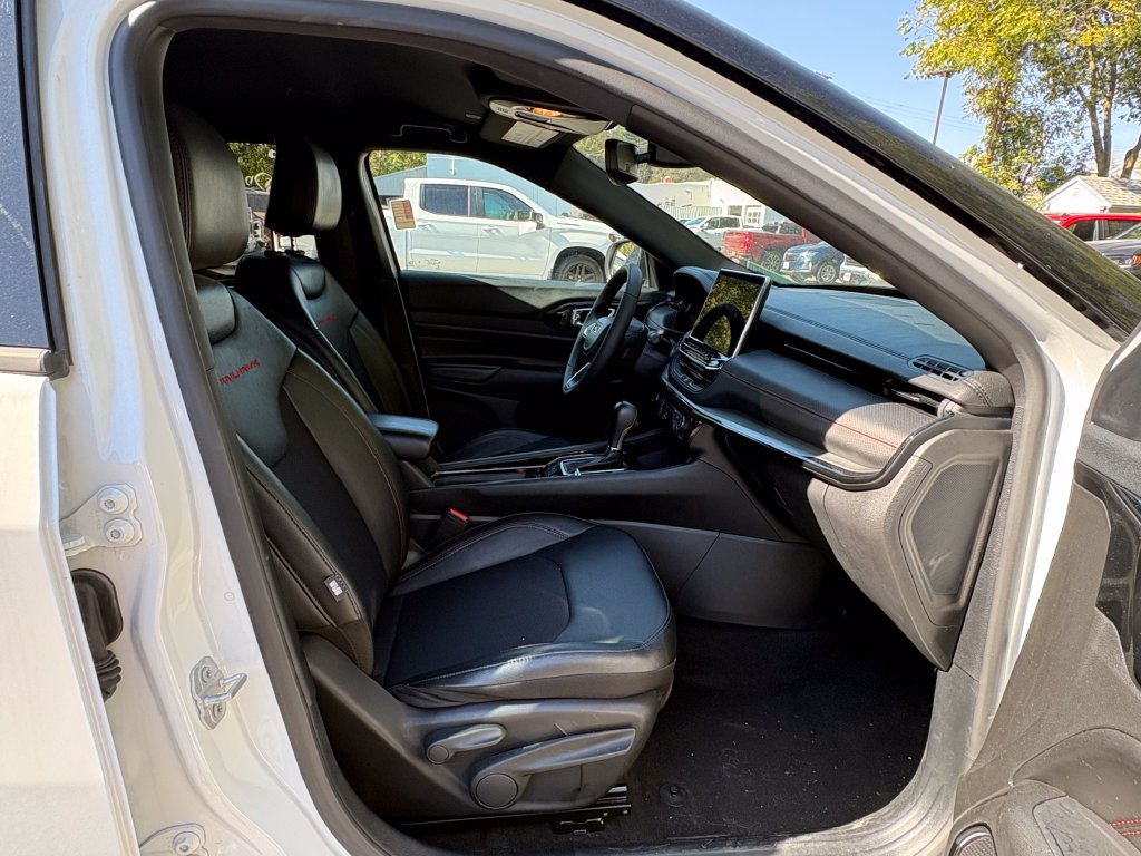 2025 Jeep Compass Trailhawk - Photo 18