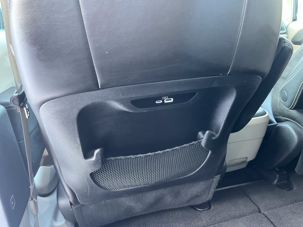 2023 Chrysler Pacifica Touring L - Photo 32
