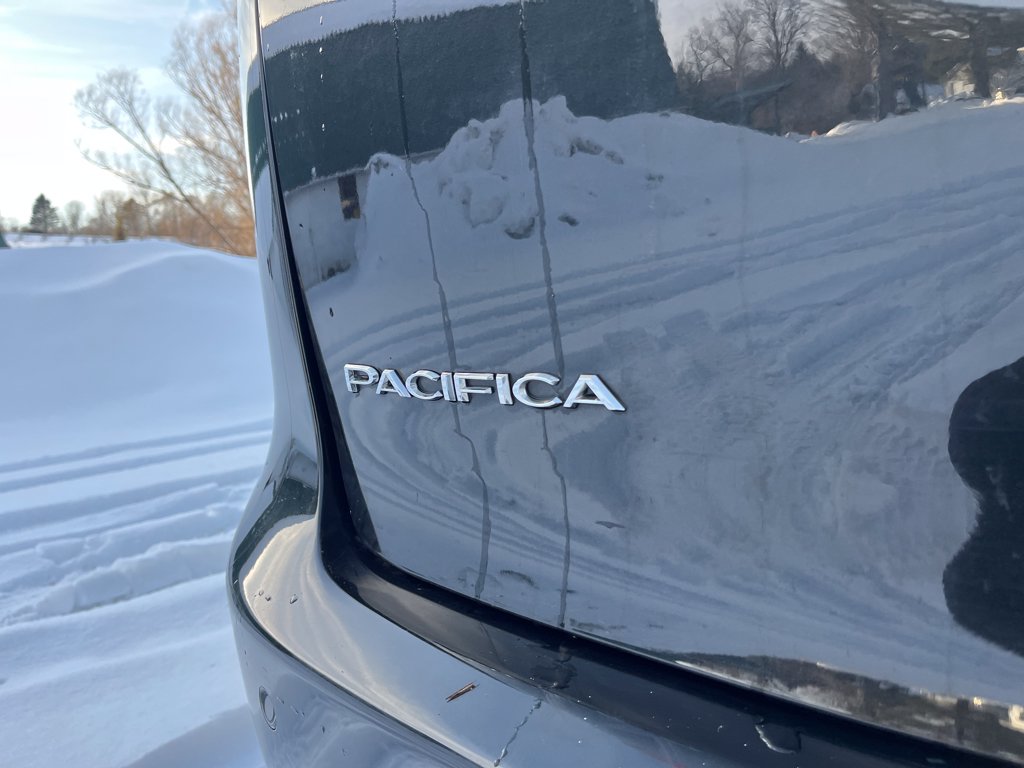 2023 Chrysler Pacifica Touring L - Photo 41