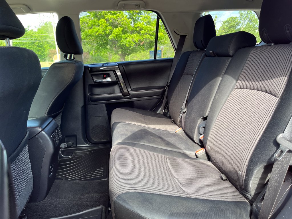 2015 Toyota 4Runner Limited - Photo 25