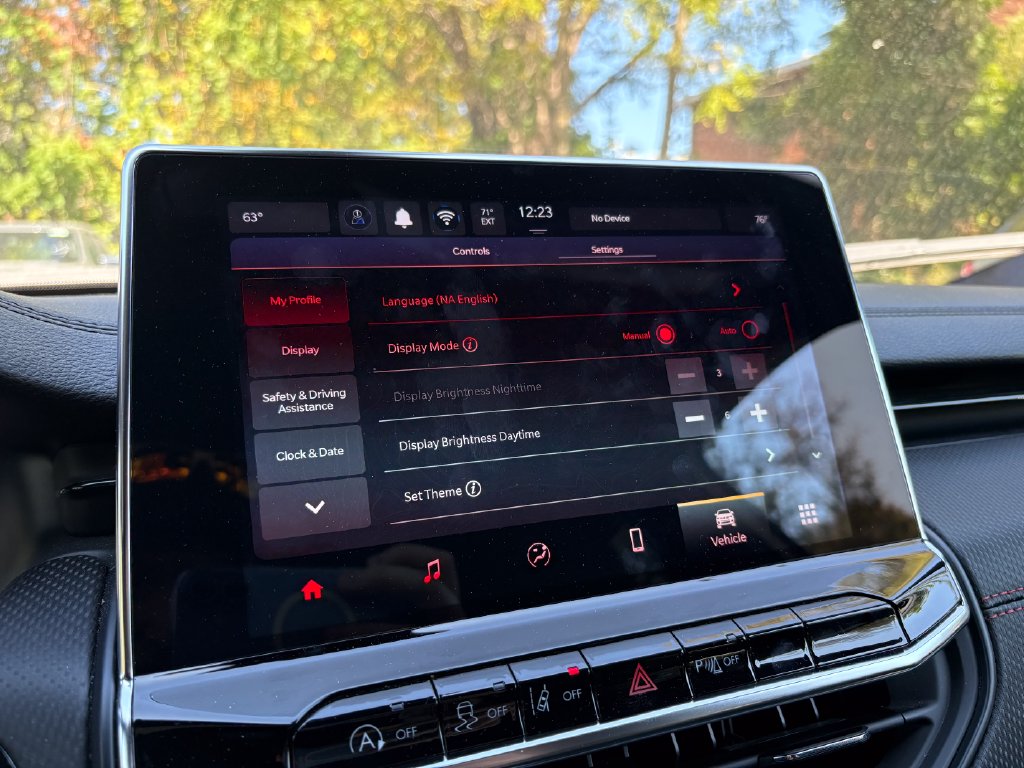2025 Jeep Compass Trailhawk - Photo 29