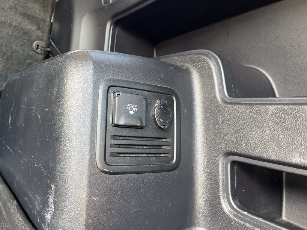 2015 Toyota 4Runner Limited - Photo 29