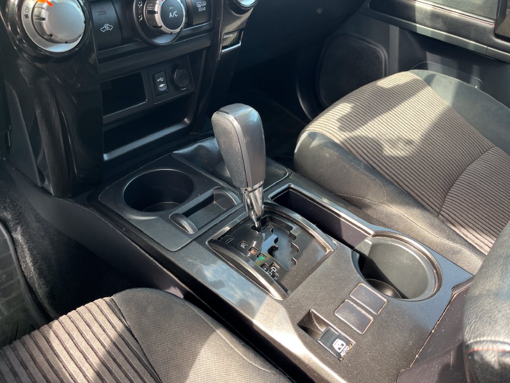 2015 Toyota 4Runner Limited - Photo 20