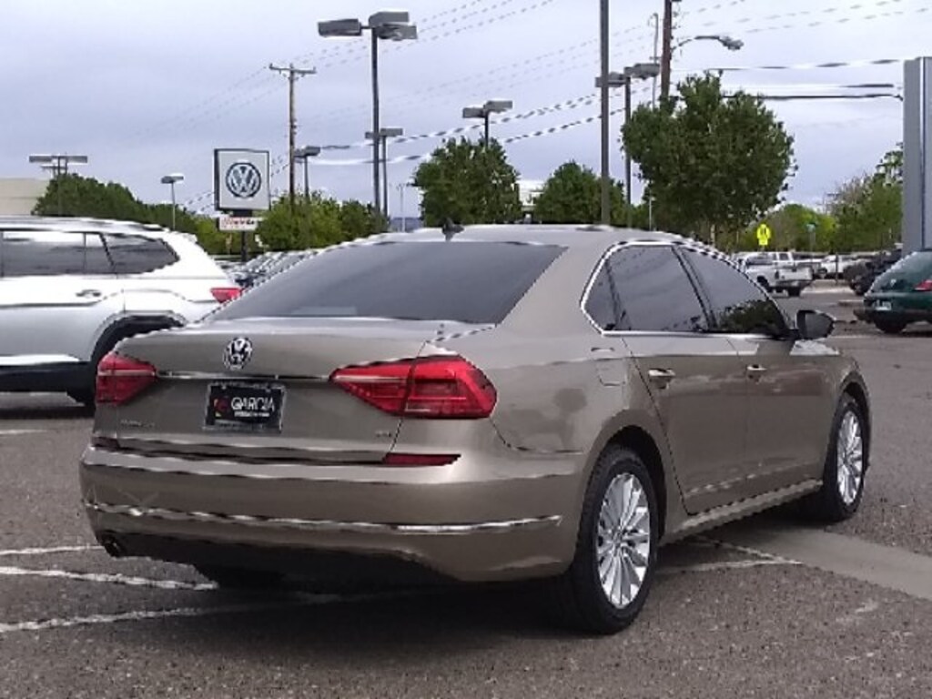Used 2016 Volkswagen Passat 1.8T SE Sedan
