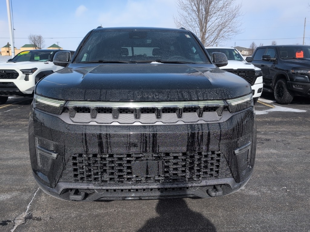 New 2026 Jeep Grand Wagoneer Limited Altitude Sport Utility