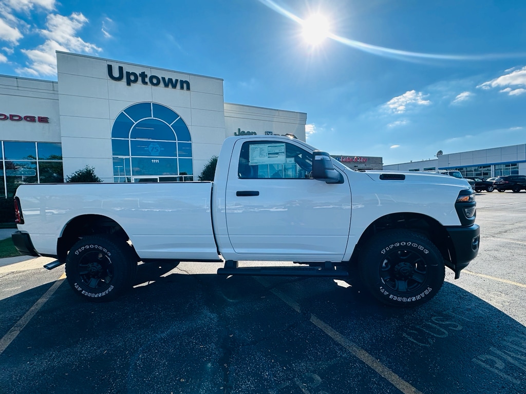 2026 RAM 3500 Tradesman - Photo 7