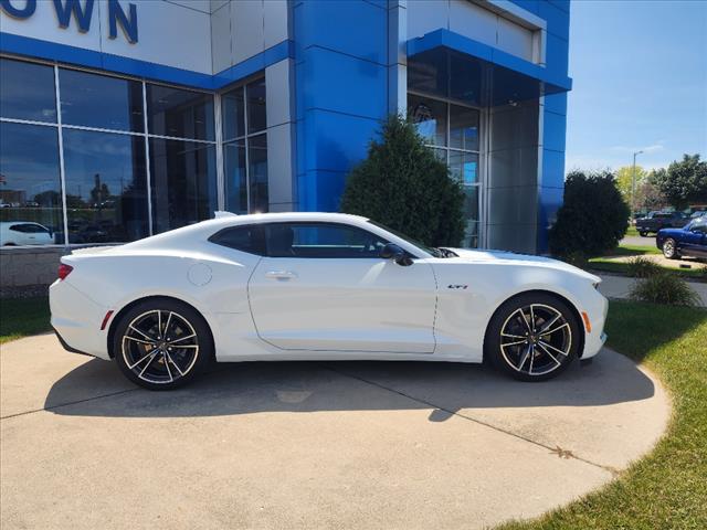 Used 2021 Chevrolet Camaro LT1 with VIN 1G1FF1R71M0136649 for sale in Slinger, WI