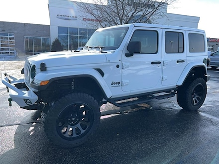 2021 Jeep Wrangler Unlimited Sahara Altitude Utility