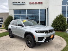 2024 Jeep Grand Cherokee Laredo Sport Utility