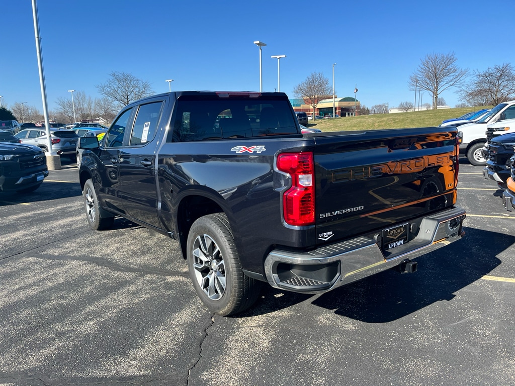 2022 Chevrolet Silverado 1500 LT - Photo 7