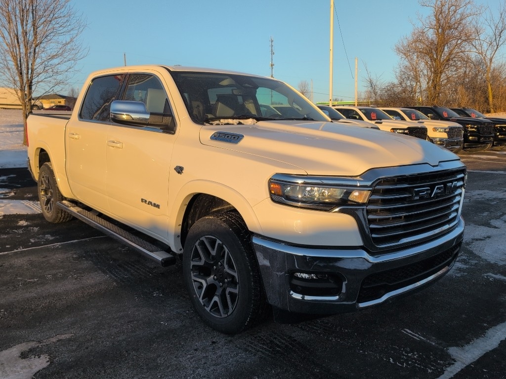 New 2026 Ram 1500 LARAMIE CREW CAB 4X4 5'7 BOX Pickup