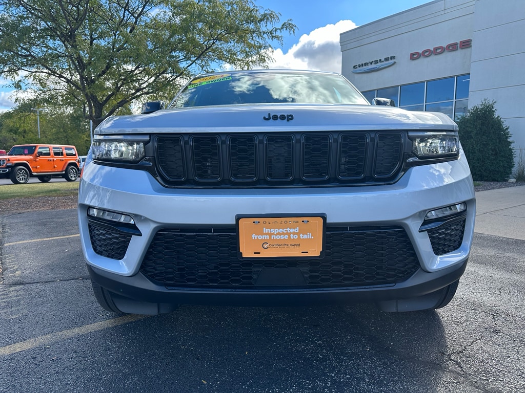 Used 2024 Jeep Grand Cherokee Limited SUV