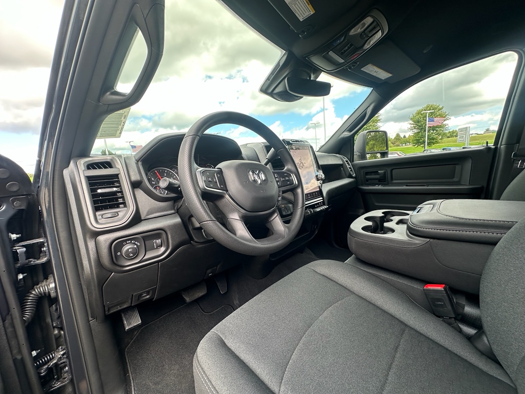 2026 RAM 2500 Tradesman - Photo 15