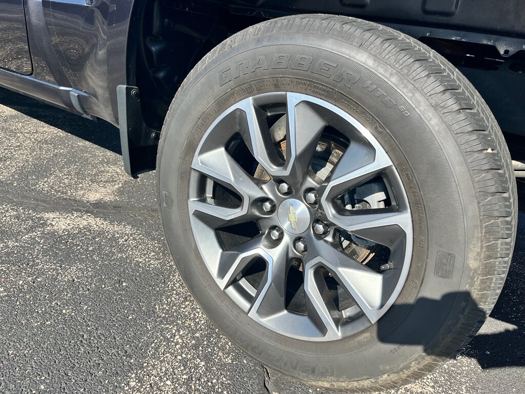 2022 Chevrolet Silverado 1500 LT - Photo 18