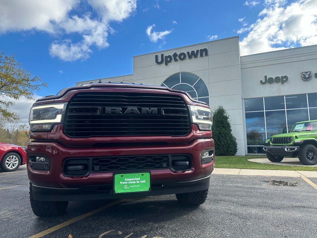 2021 Ram 2500 Laramie photo 3