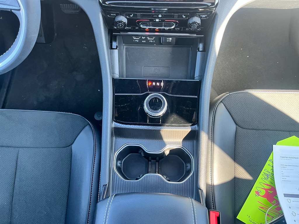 2025 Jeep Grand Cherokee L Altitude - Photo 13