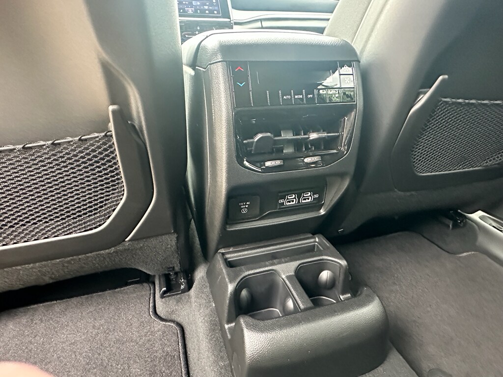 2025 Jeep Grand Cherokee L Altitude - Photo 10