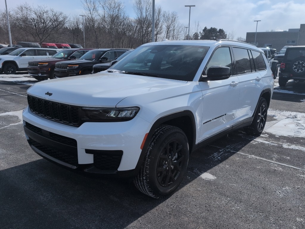 2025 Jeep Grand Cherokee Sport Utility 