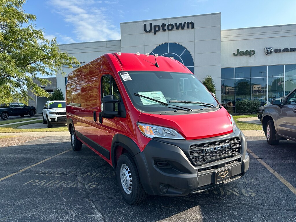 2025 Ram ProMaster 2500 Cargo Van photo 2