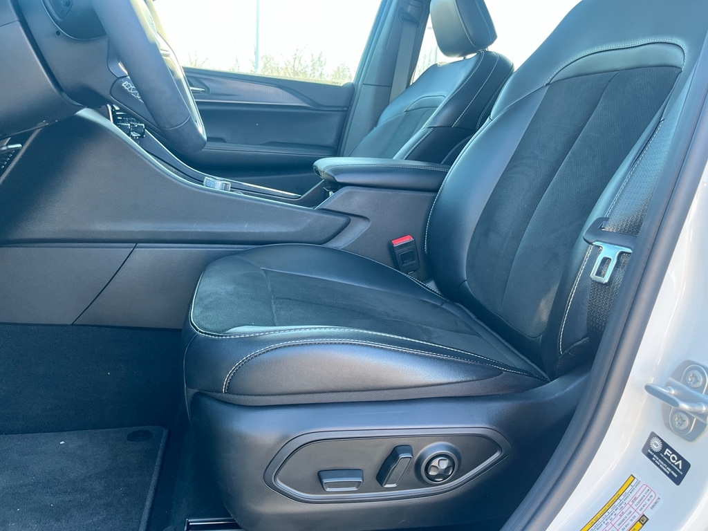 2025 Jeep Grand Cherokee L Altitude - Photo 22