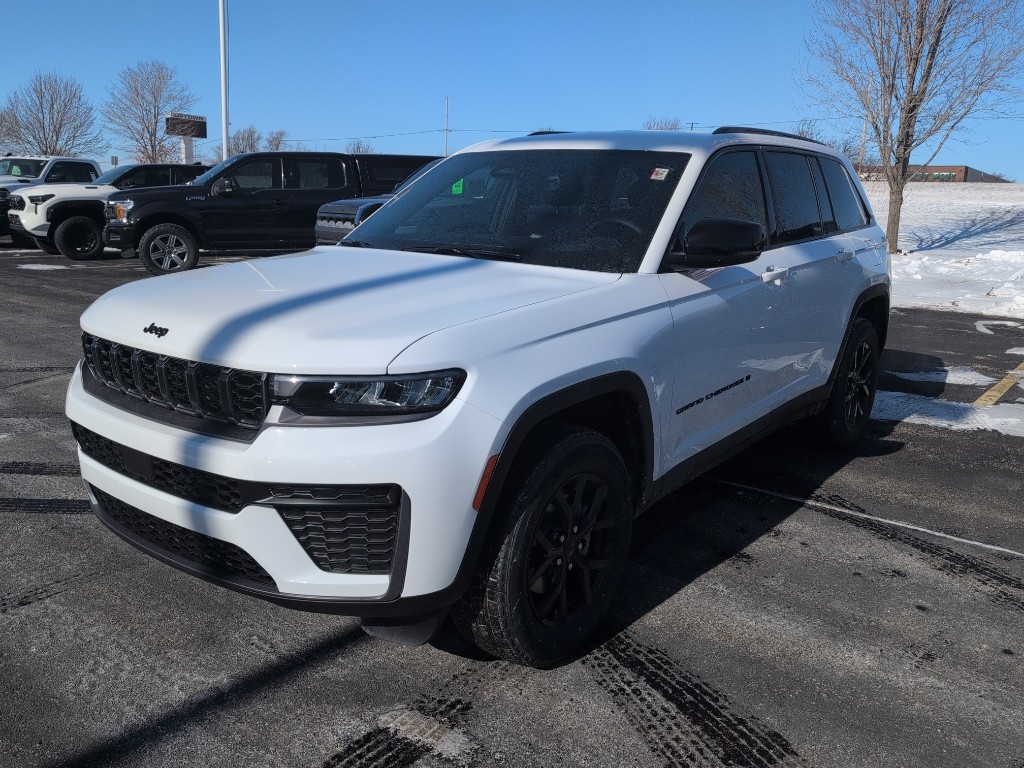 2026 Jeep Grand Cherokee Sport Utility 