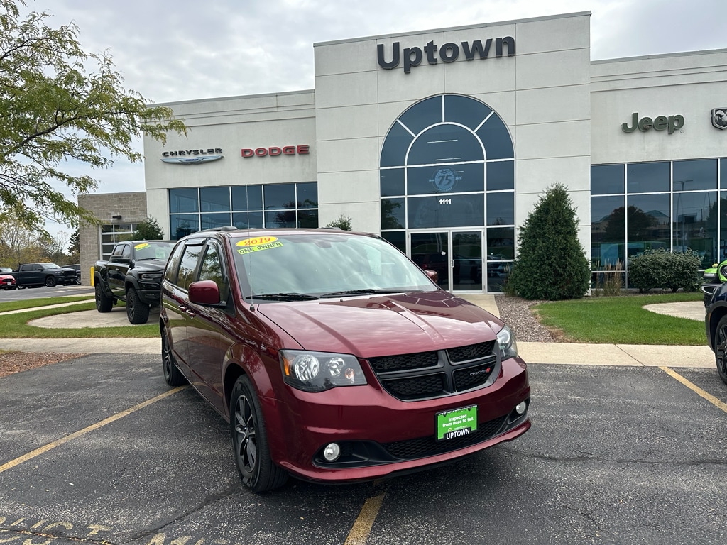 Certified 2019 Dodge Grand Caravan SXT with VIN 2C4RDGCG1KR546697 for sale in Slinger, WI