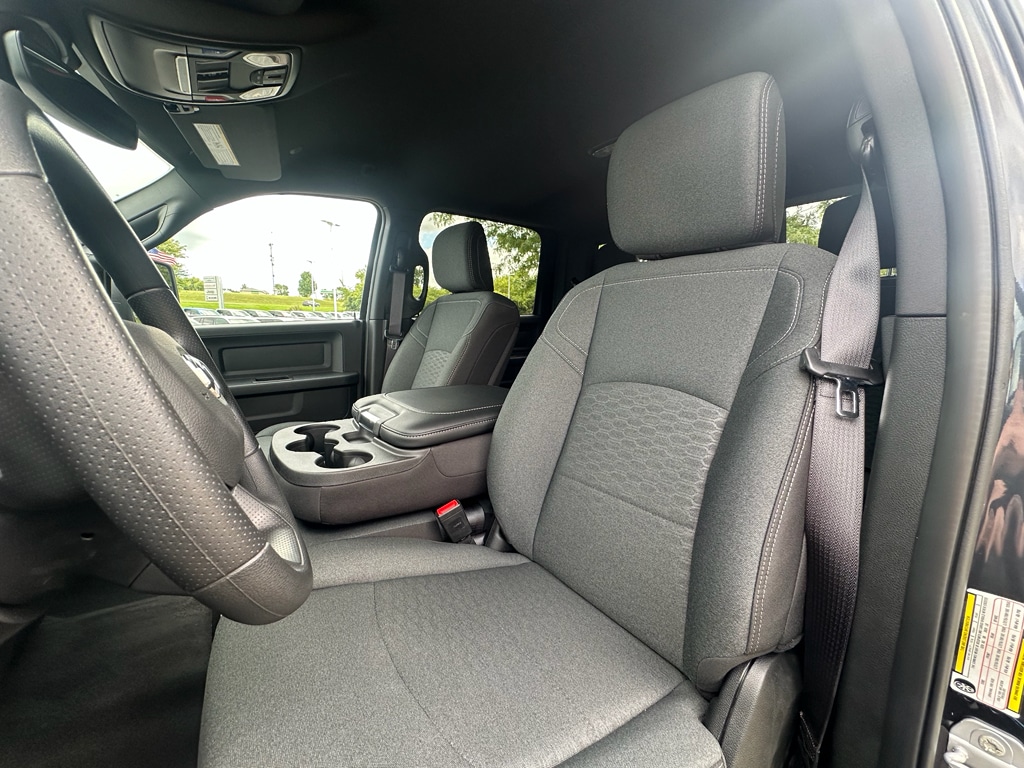 2026 RAM 2500 Tradesman - Photo 14