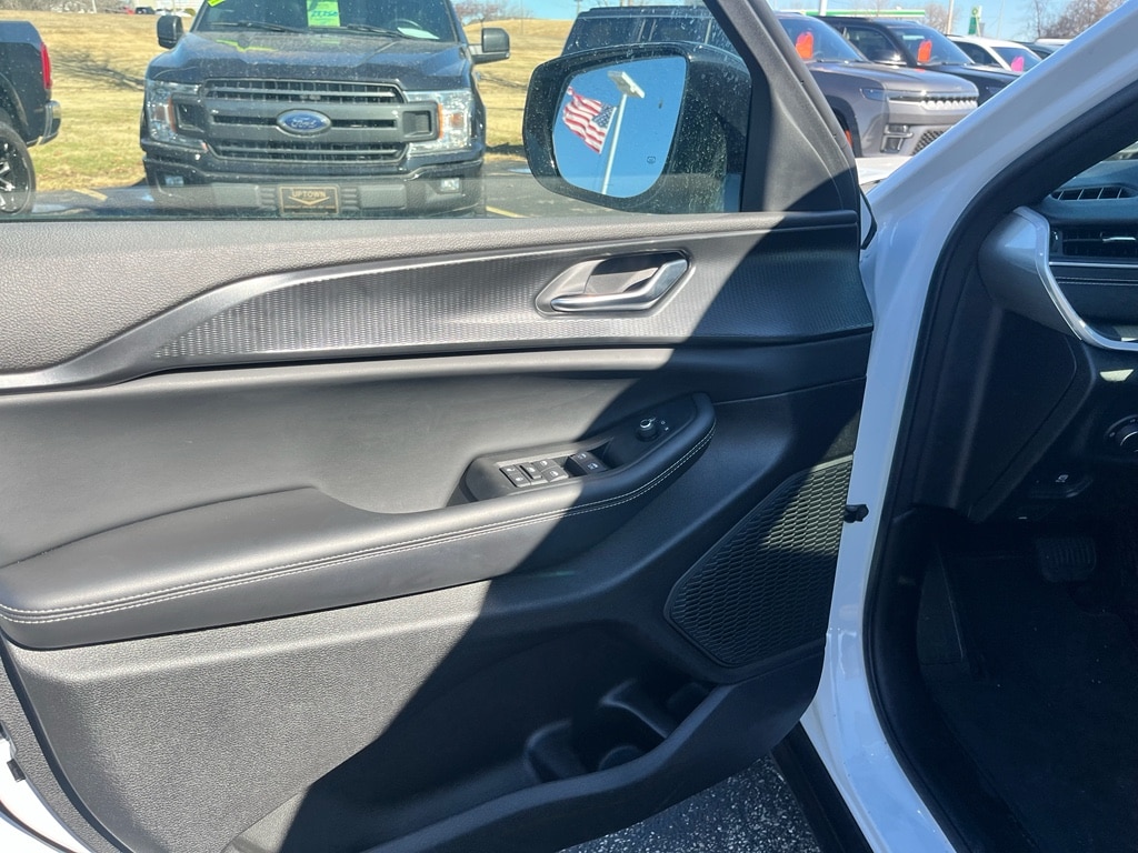 2025 Jeep Grand Cherokee L Altitude - Photo 21