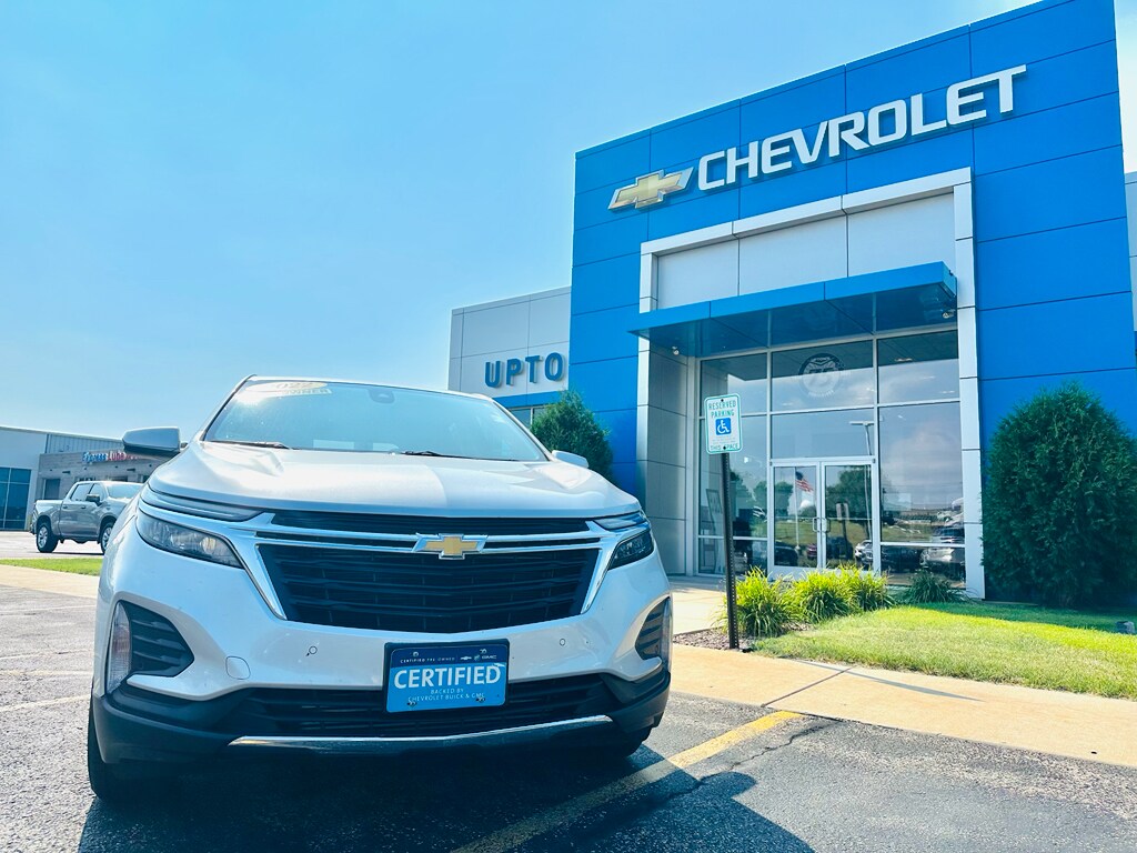 2022 Chevrolet Equinox LT photo 2