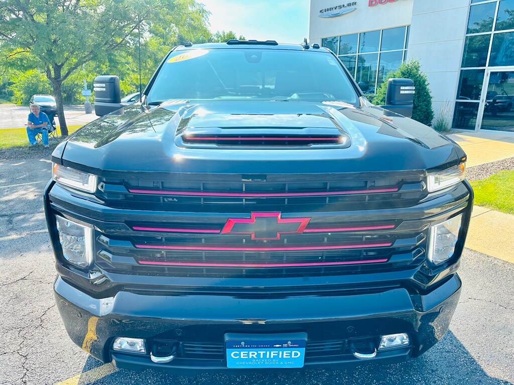 2021 Chevrolet Silverado 2500HD High Country photo 3