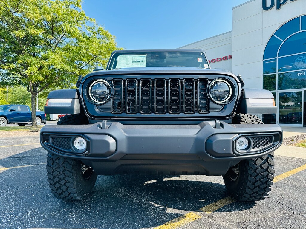 2025 Jeep Gladiator Willys photo 3
