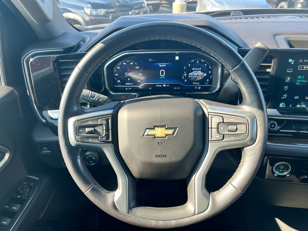 2022 Chevrolet Silverado 1500 LT - Photo 10