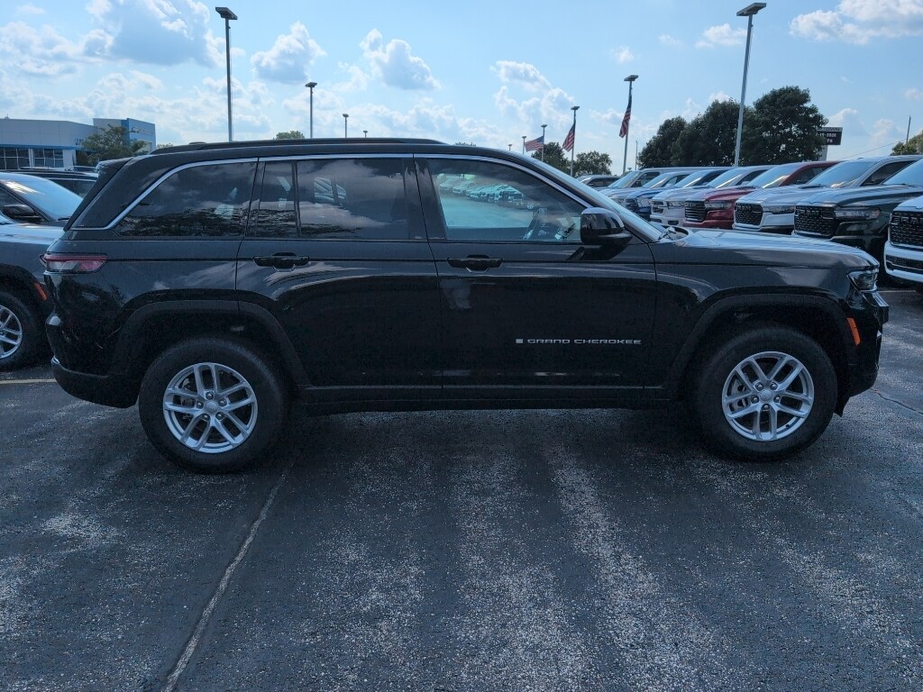 New 2026 Jeep Grand Cherokee Laredo X Sport Utility
