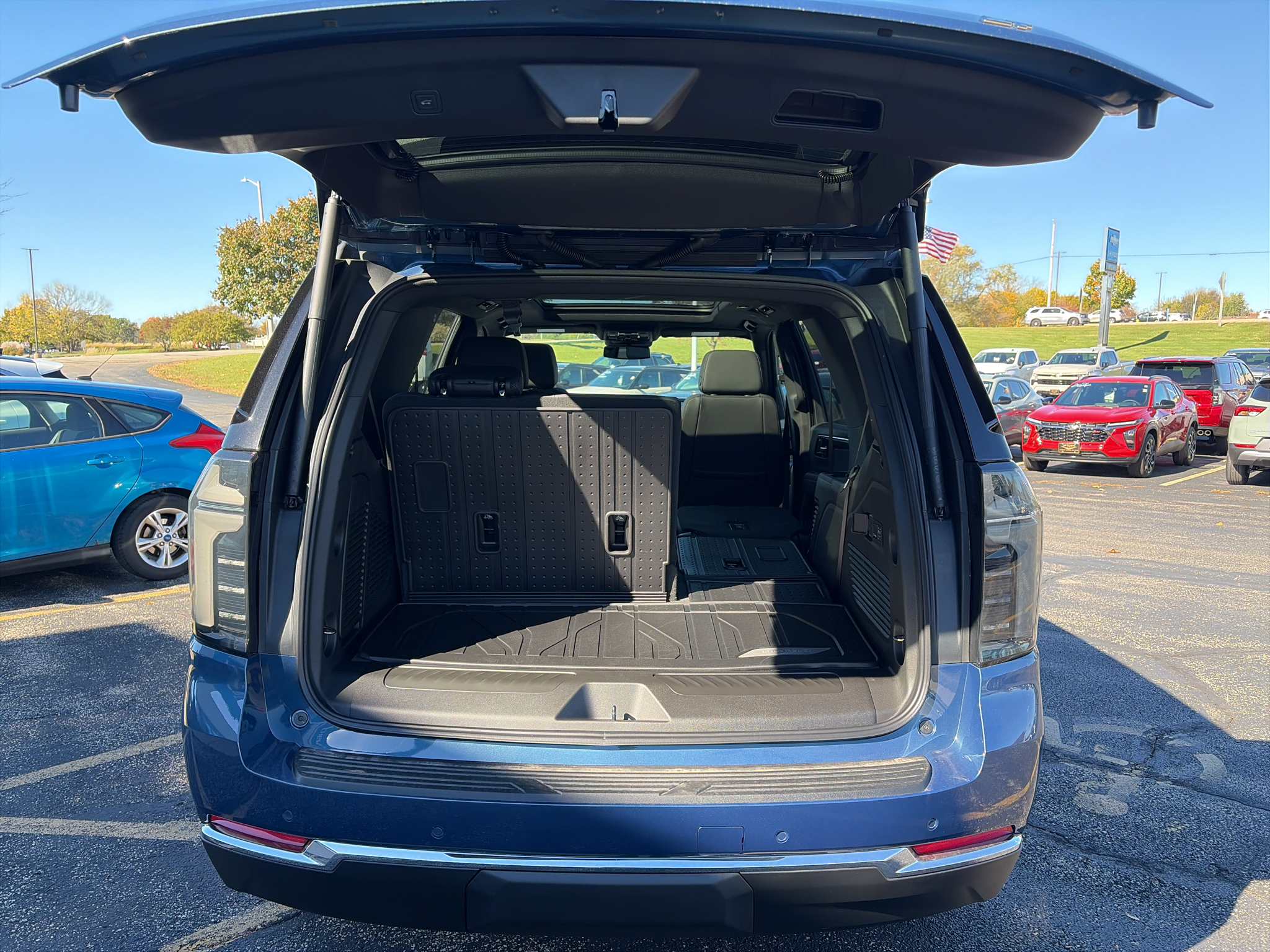 2027 Chevrolet Tahoe LT - Photo 21