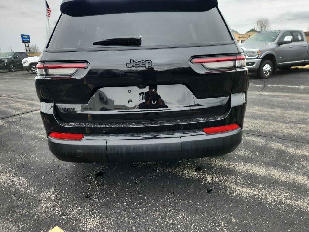 Used 2024 Jeep Grand Cherokee L Altitude X