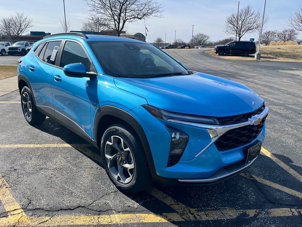 New 2026 Chevrolet Trax LT SUV