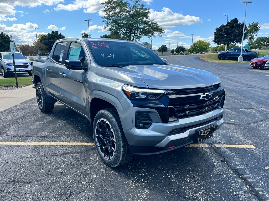 2026 Chevrolet Colorado Z71 photo 3