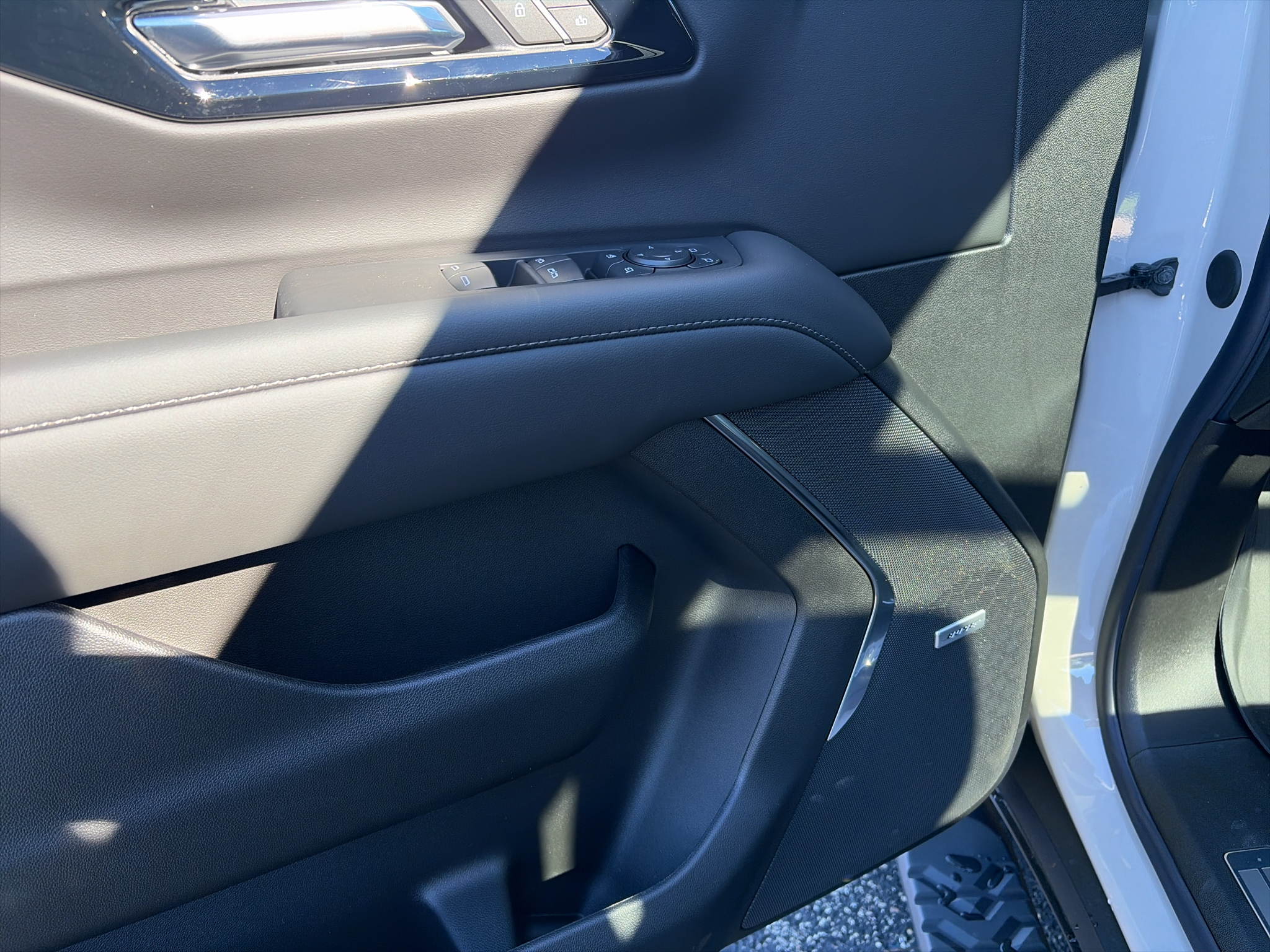 2027 Chevrolet Tahoe Z71 - Photo 22