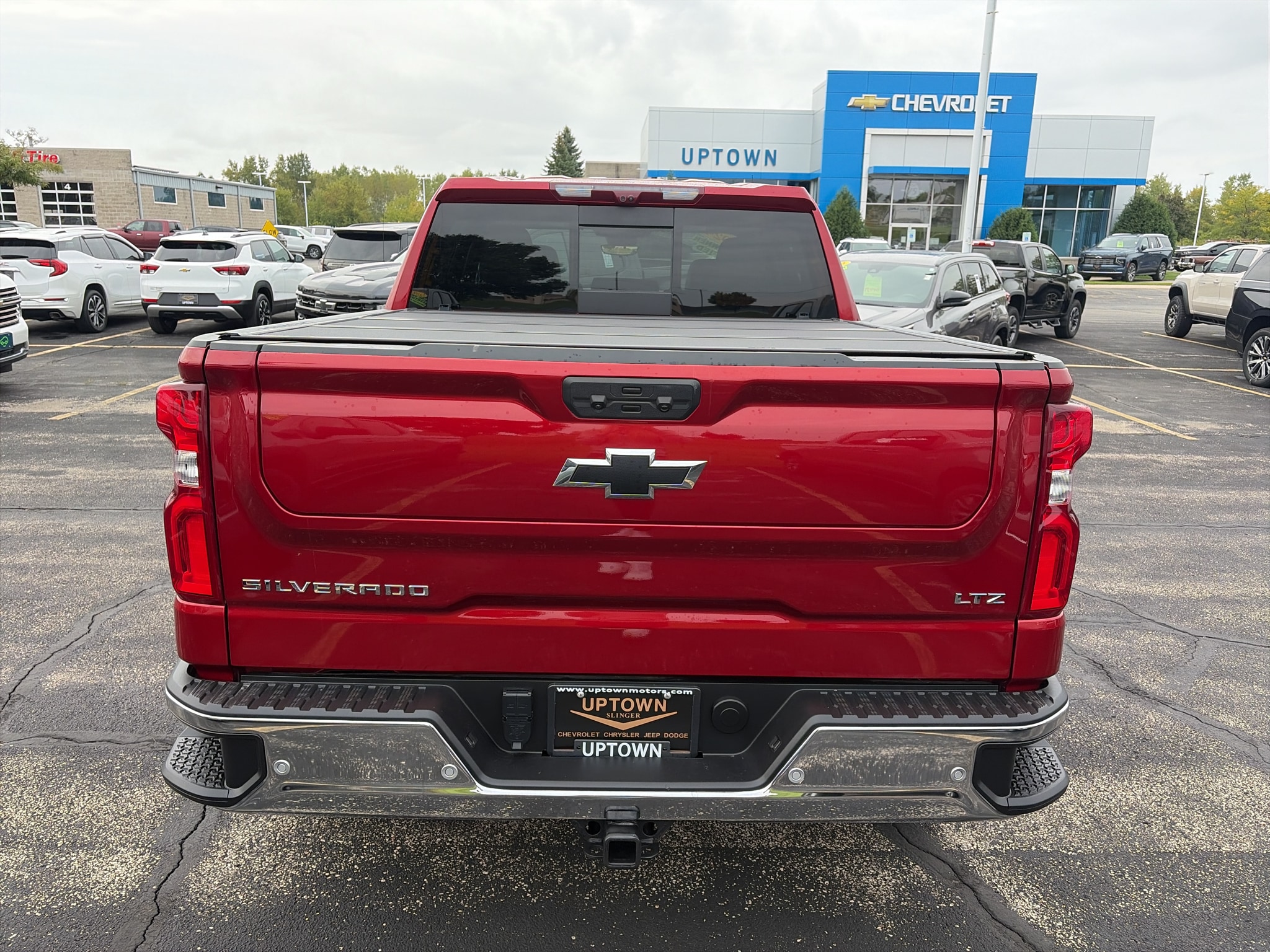 2024 Chevrolet Silverado 1500 LTZ - Photo 6