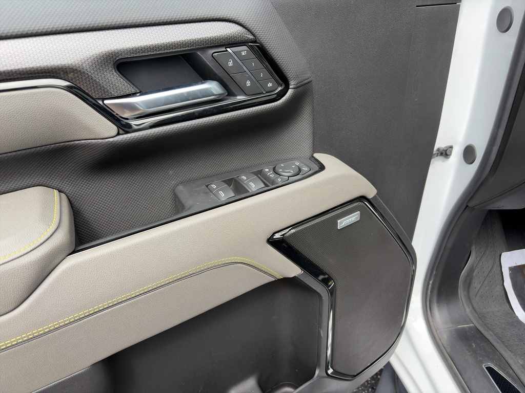 2025 Chevrolet Silverado 2500HD ZR2 - Photo 19