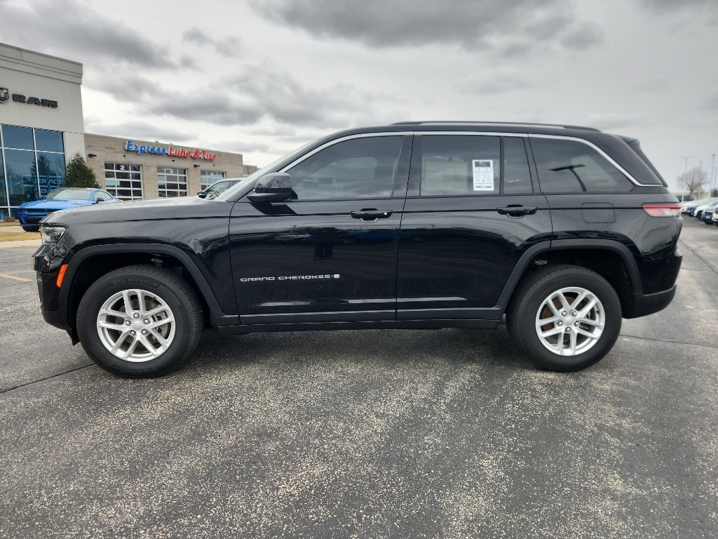 Used 2023 Jeep Grand Cherokee Laredo X