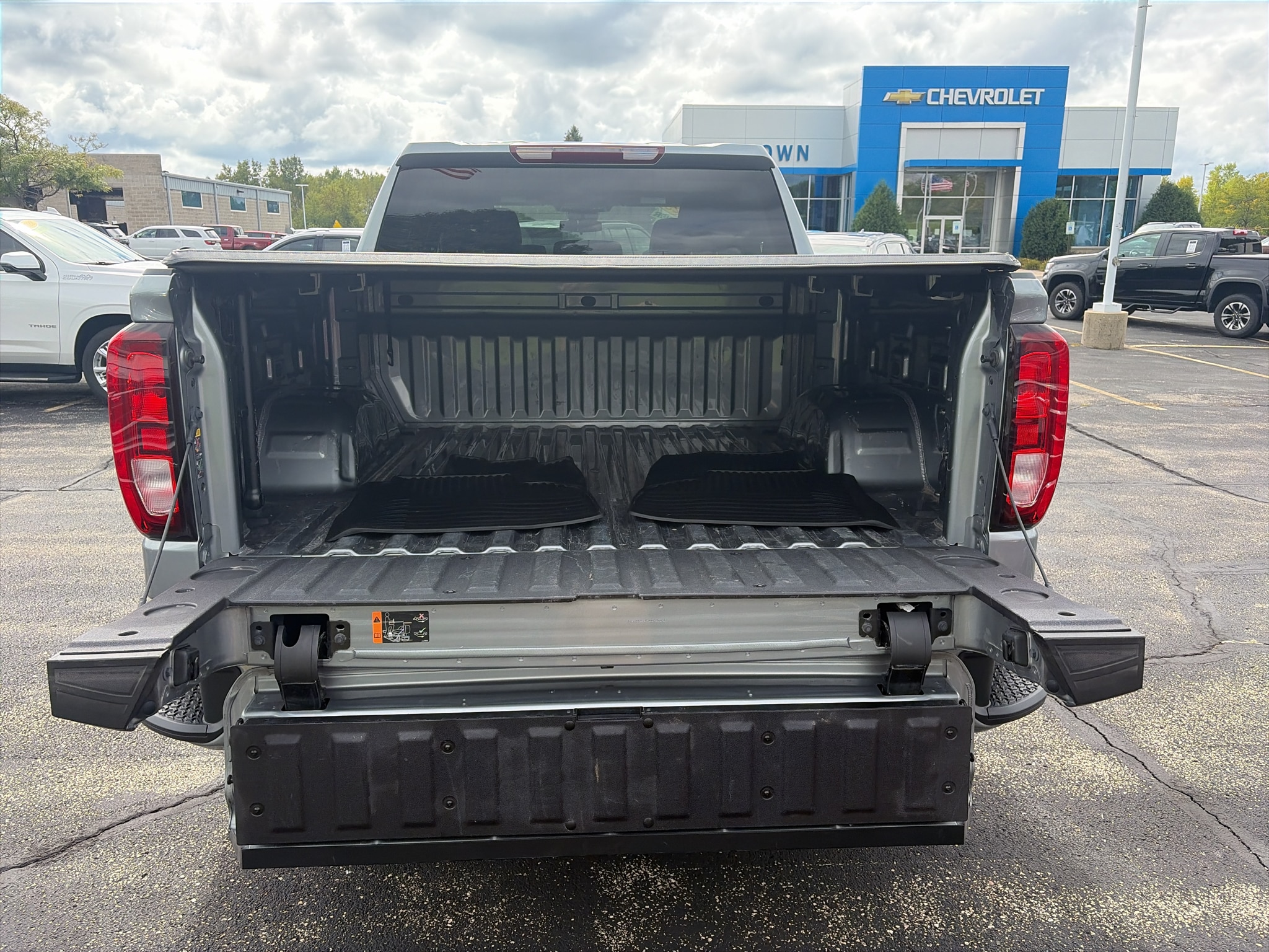 2023 GMC Sierra 1500 Elevation - Photo 17